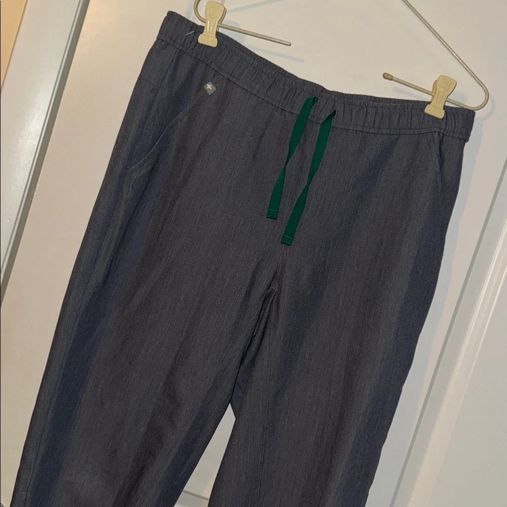 Figs tech collection men graphite grey drawstring Tansen Jogger Scrub Pants Med
